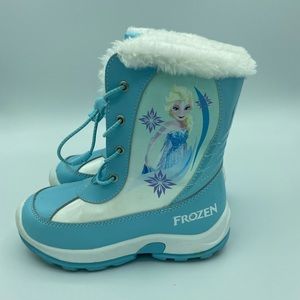 Snow Boots